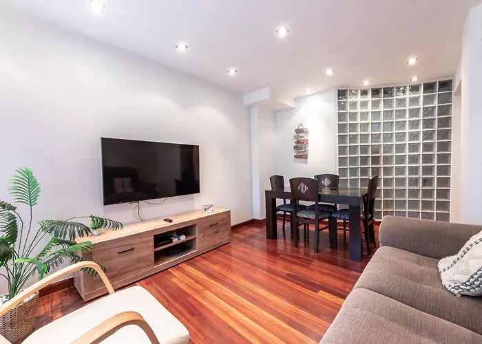 Amplio Y Acogedor Junto A Plaza Zabalburu Apartman *